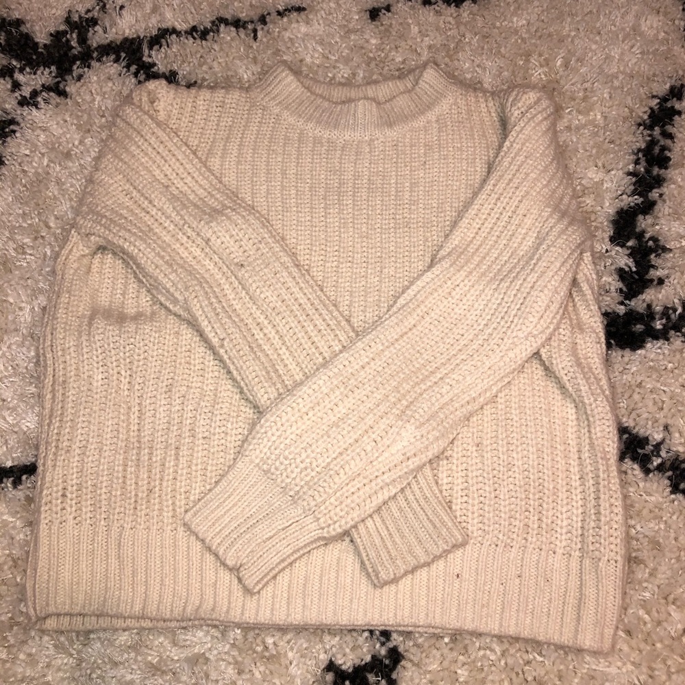 High neck sweater